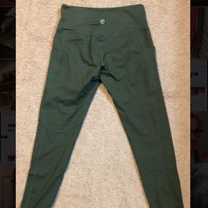 Born primitive green leggings